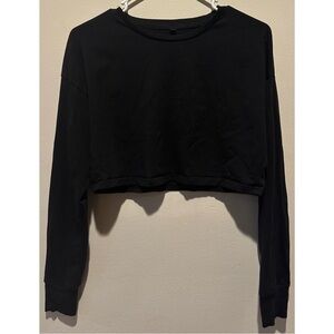 Black Long Sleeve Crop Top